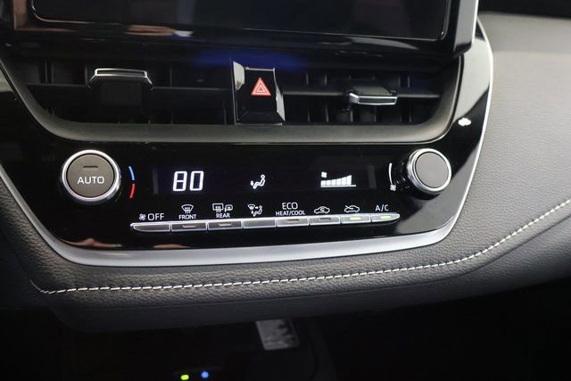 Used 2024 Toyota Corolla SE image 19