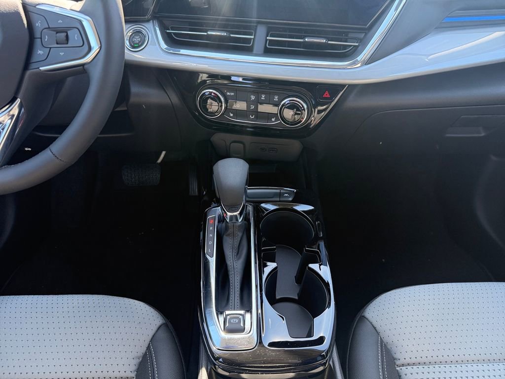 New 2026 Chevrolet Trax LT w/ Sunroof Package image 11
