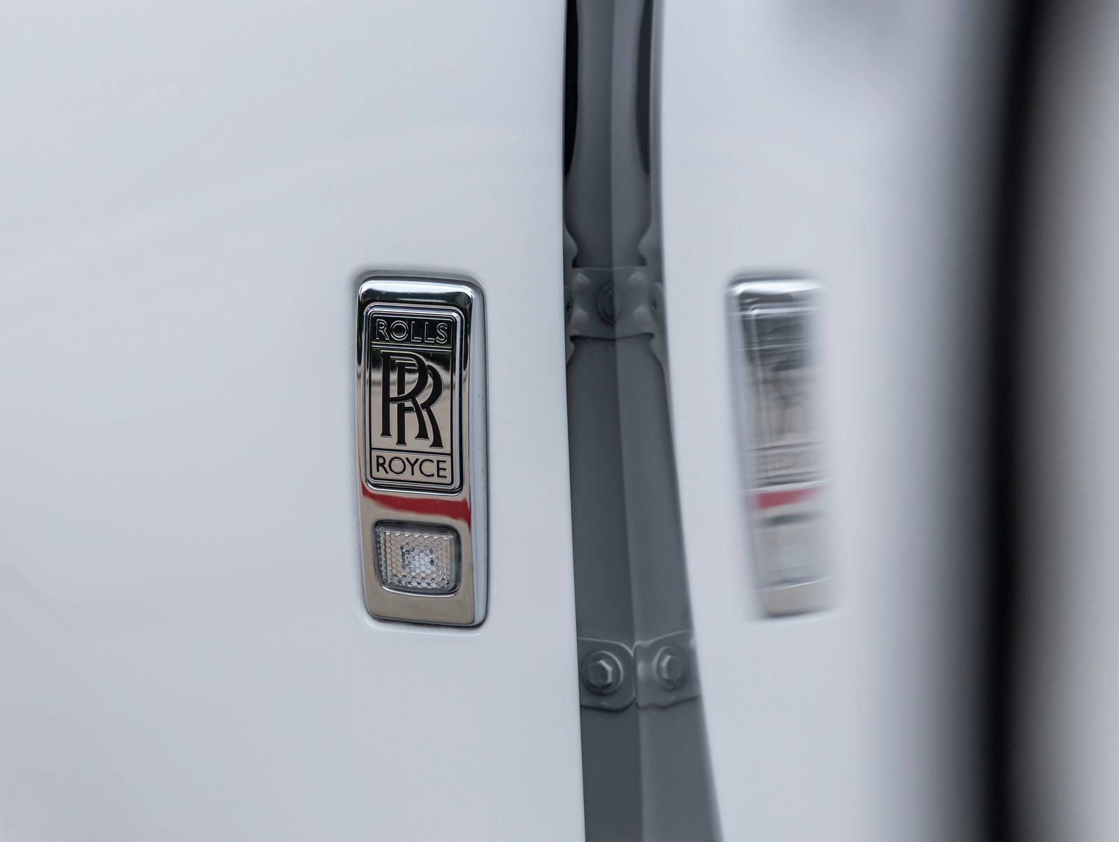 Certified 2024 Rolls-Royce Ghost AWD/4WD image 16