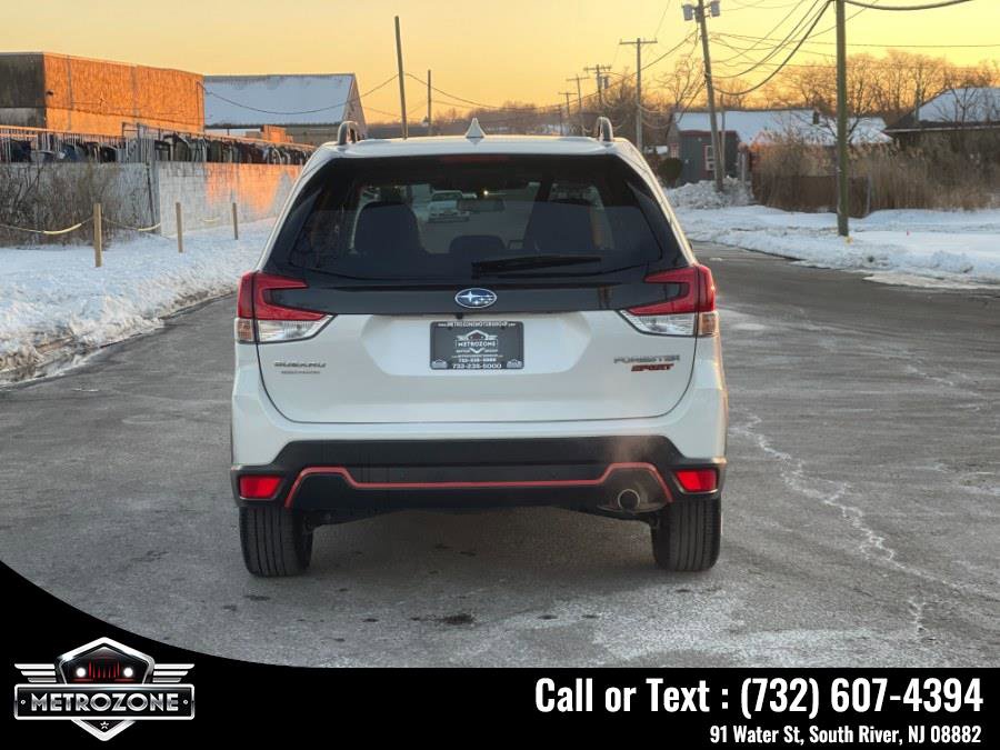 Used 2022 Subaru Forester Sport image 9