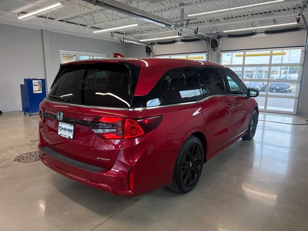 Used 2025 Honda Odyssey Sport-L image 6