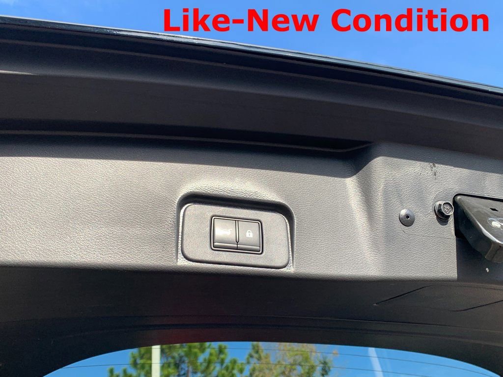 Used 2023 Nissan Rogue SL w/ SL Premium Package image 8