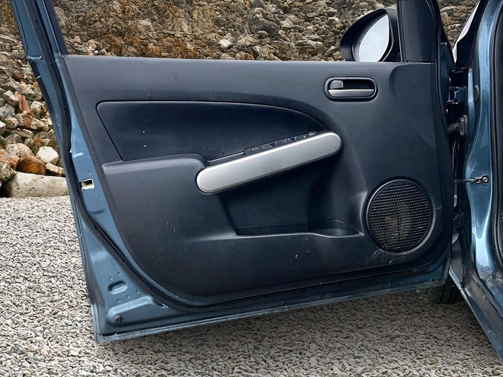 Used 2014 MAZDA MAZDA2 Sport image 14