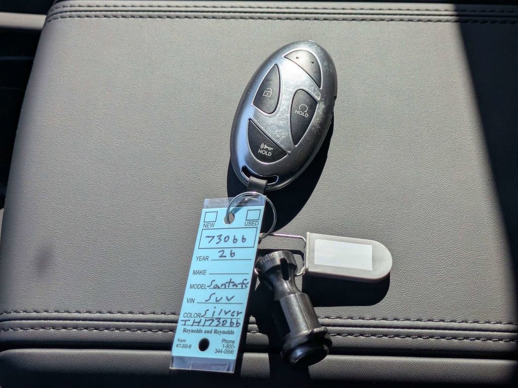 Certified 2026 Hyundai Santa Fe SE image 33