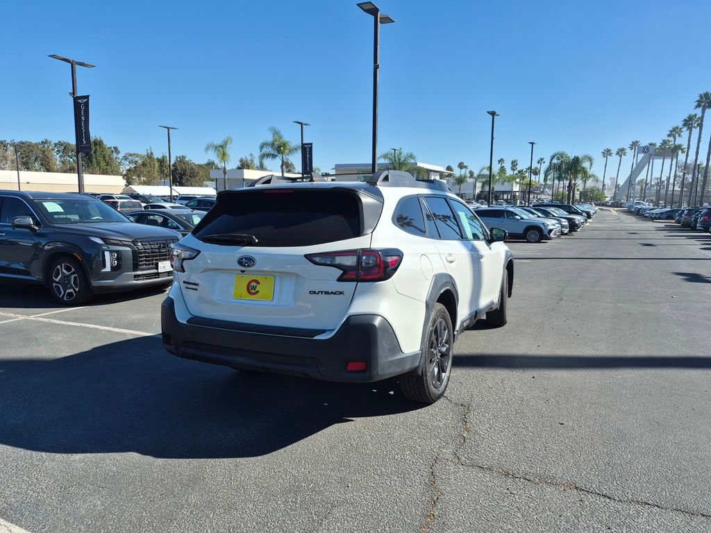 Used 2023 Subaru Outback Onyx Edition w/ Popular Package #2 image 7