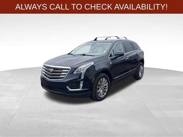 Used 2017 Cadillac XT5 Luxury w/ Driver Awareness Package image 3