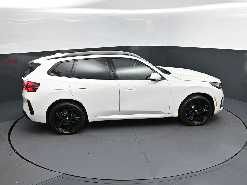 New 2026 BMW X3 xDrive30 w/ M Sport Package AWD/4WD image 35