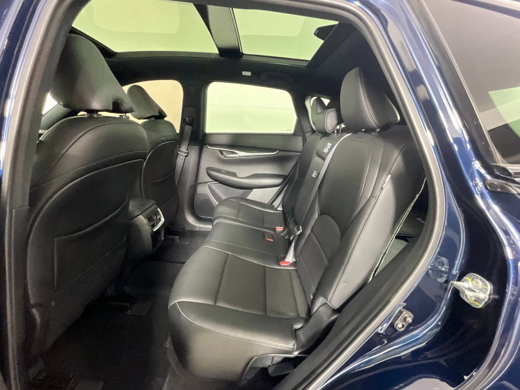 Used 2023 INFINITI QX50 Sport image 26