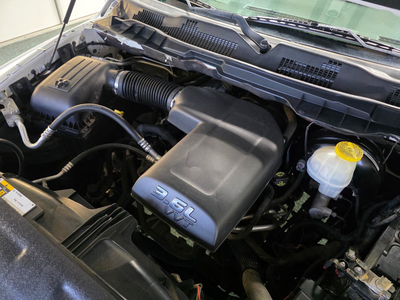 Used 2019 RAM 1500 Express w/ Express Value Package AWD/4WD image 40