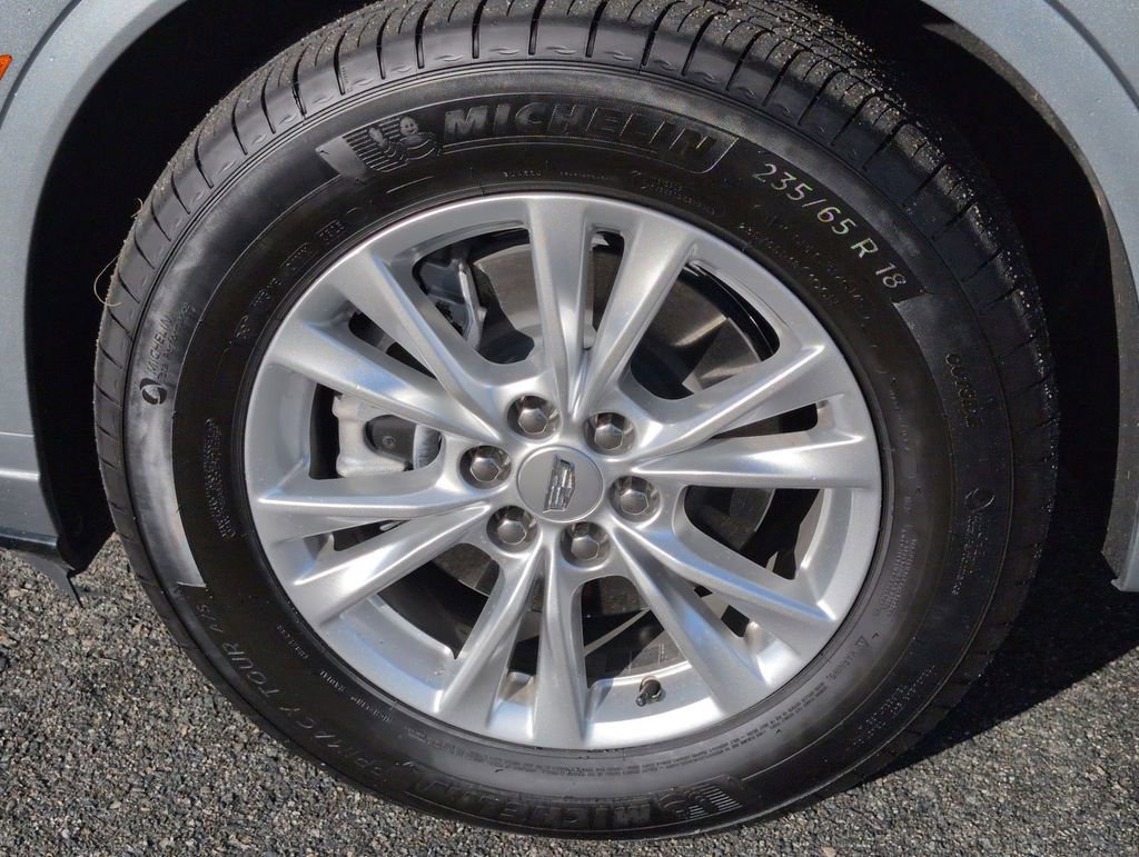 Used 2025 Cadillac XT6 Luxury image 33