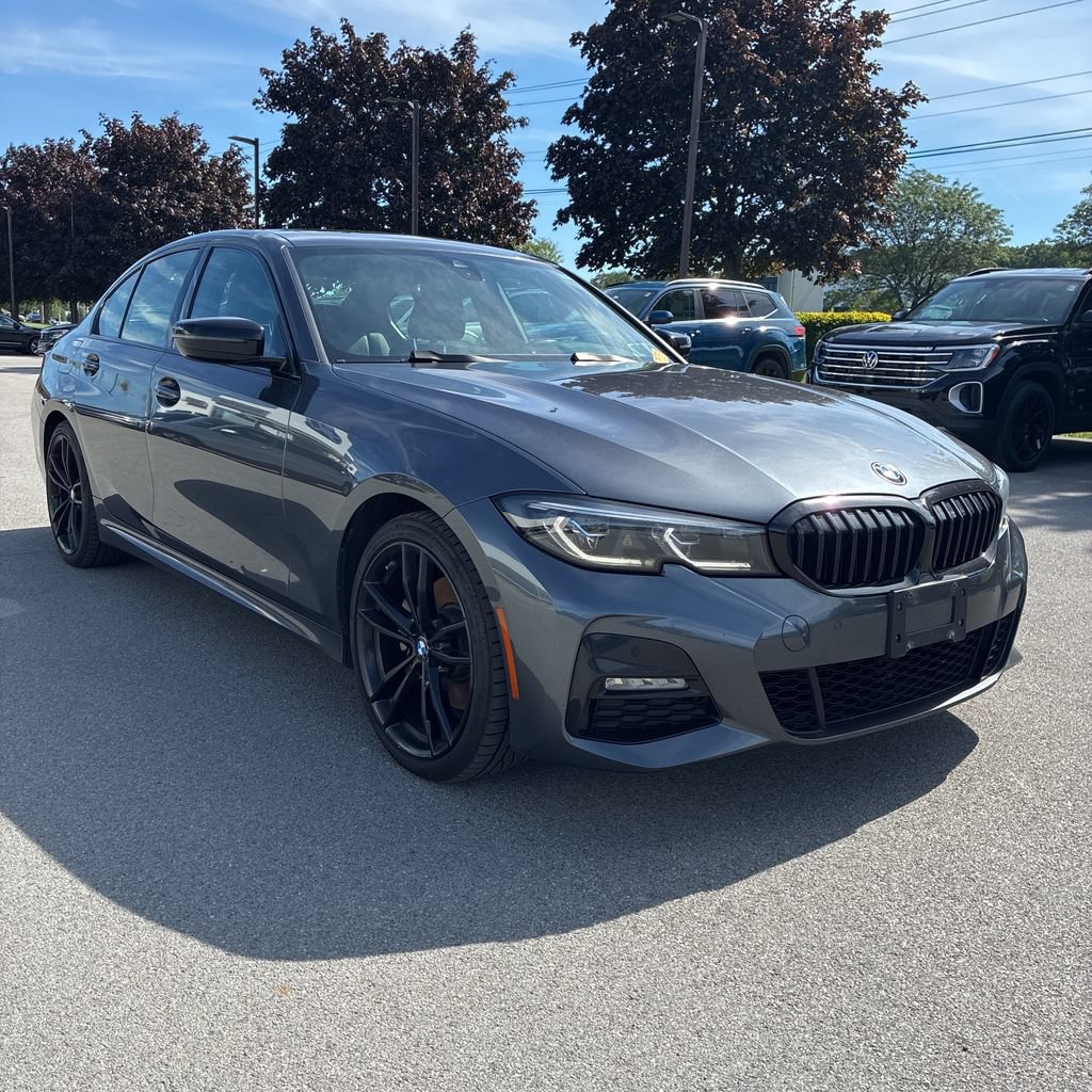Used 2022 BMW 330i xDrive Sedan w/ M Sport Package AWD/4WD image 7
