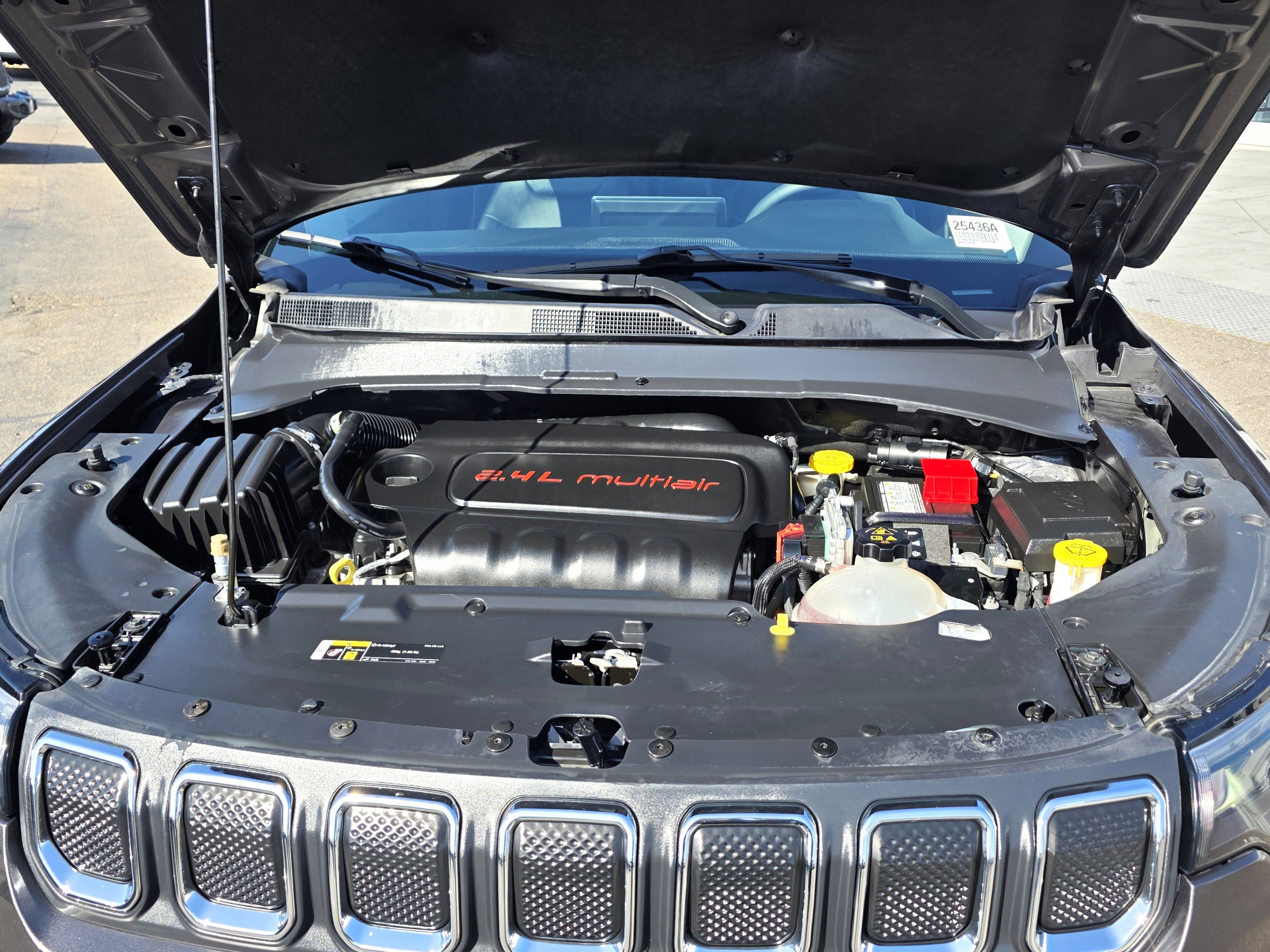 Certified 2022 Jeep Compass Latitude FWD image 20