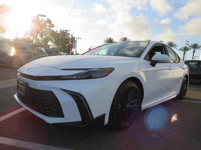 Certified 2026 Toyota Camry SE FWD image 3