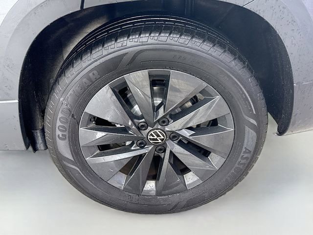 Used 2022 Volkswagen Taos S image 29