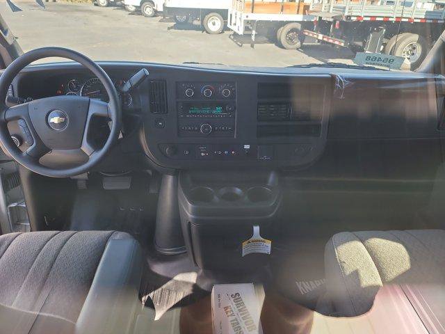 New 2025 Chevrolet Express 3500 w/ Power Convenience Package RWD image 18