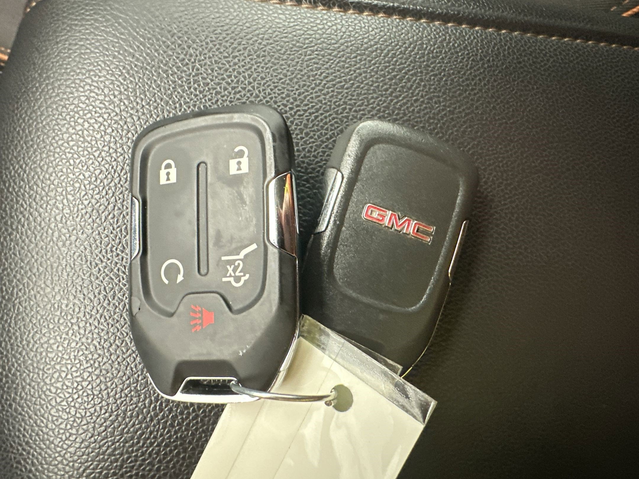 Certified 2023 GMC Acadia AT4 image 34