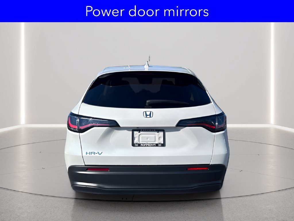 Certified 2027 Honda HR-V LX image 7