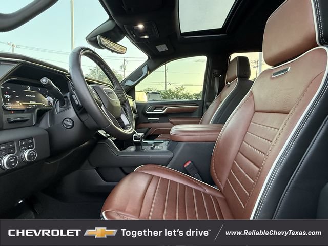 Used 2025 GMC Sierra 1500 Denali Ultimate AWD/4WD image 31