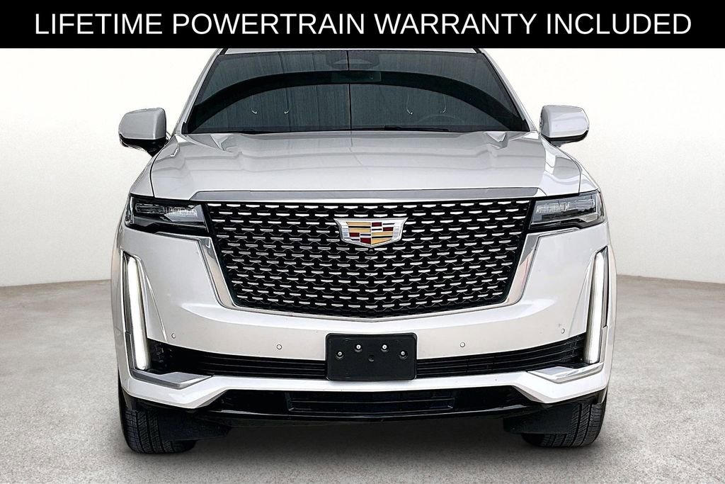 Used 2024 Cadillac Escalade Luxury RWD image 5