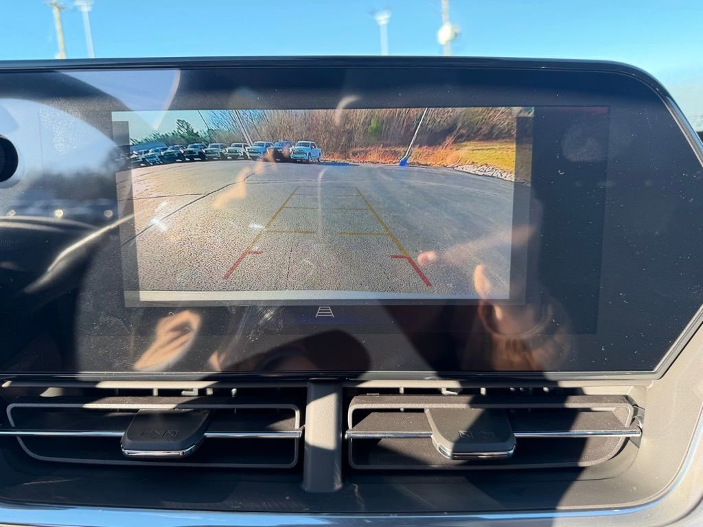 New 2026 Chevrolet Trax LT w/ Sunroof Package image 22