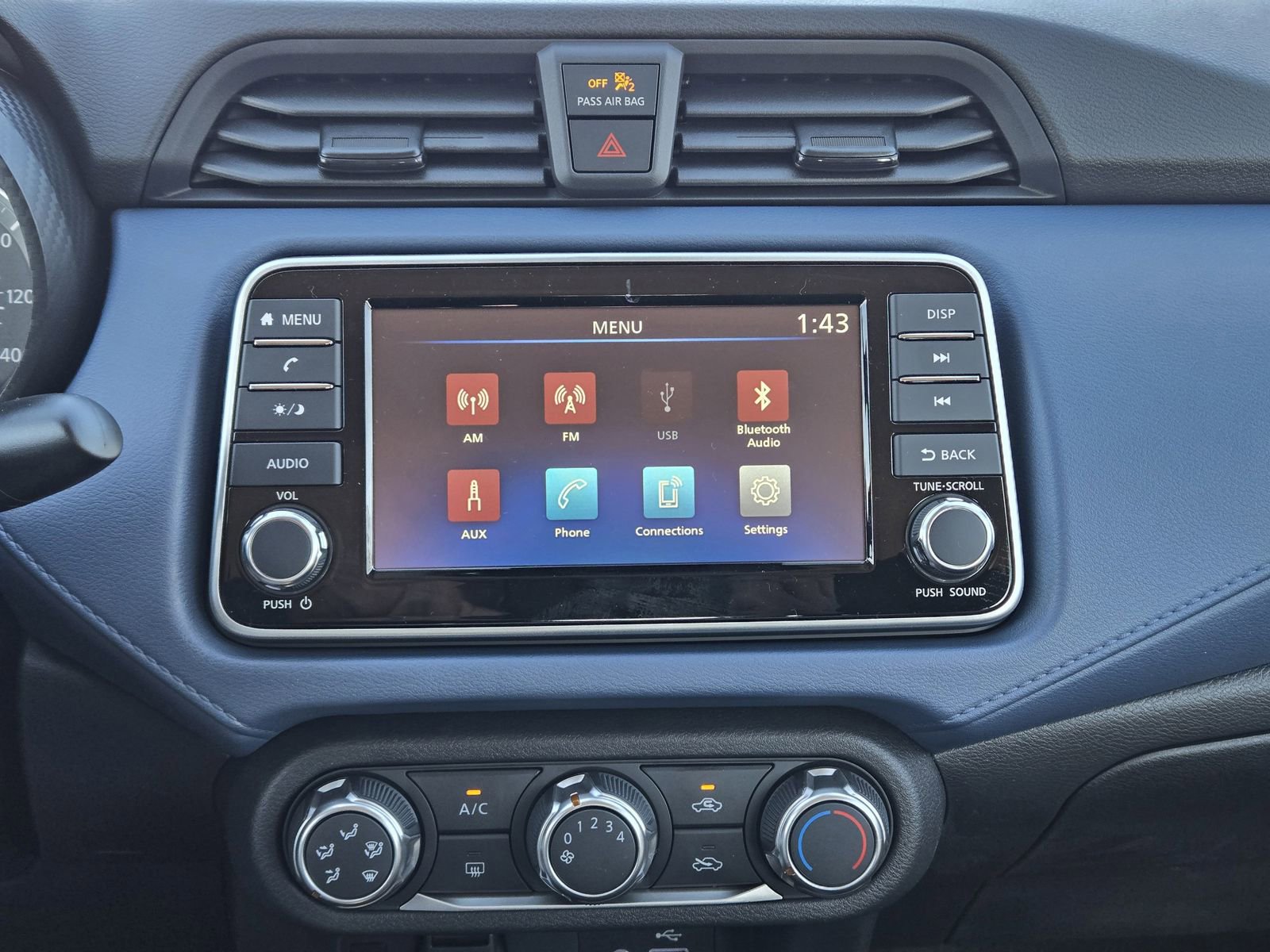 New 2025 Nissan Versa SV w/ Trunk Package image 15