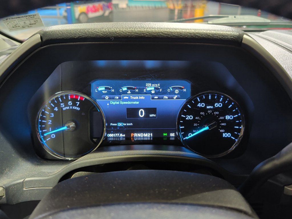Certified 2019 Ford F250 Lariat w/ Lariat Ultimate Package AWD/4WD image 20
