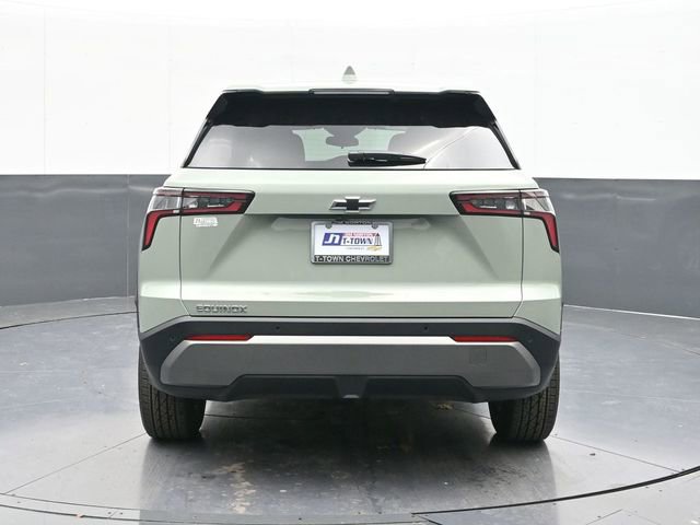 New 2026 Chevrolet Equinox LT w/ LPO, Floor Liner Package image 10