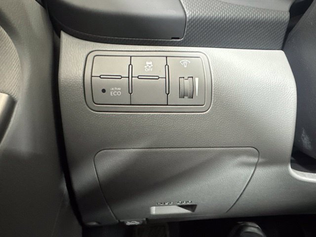Used 2015 Hyundai Accent GS FWD image 18