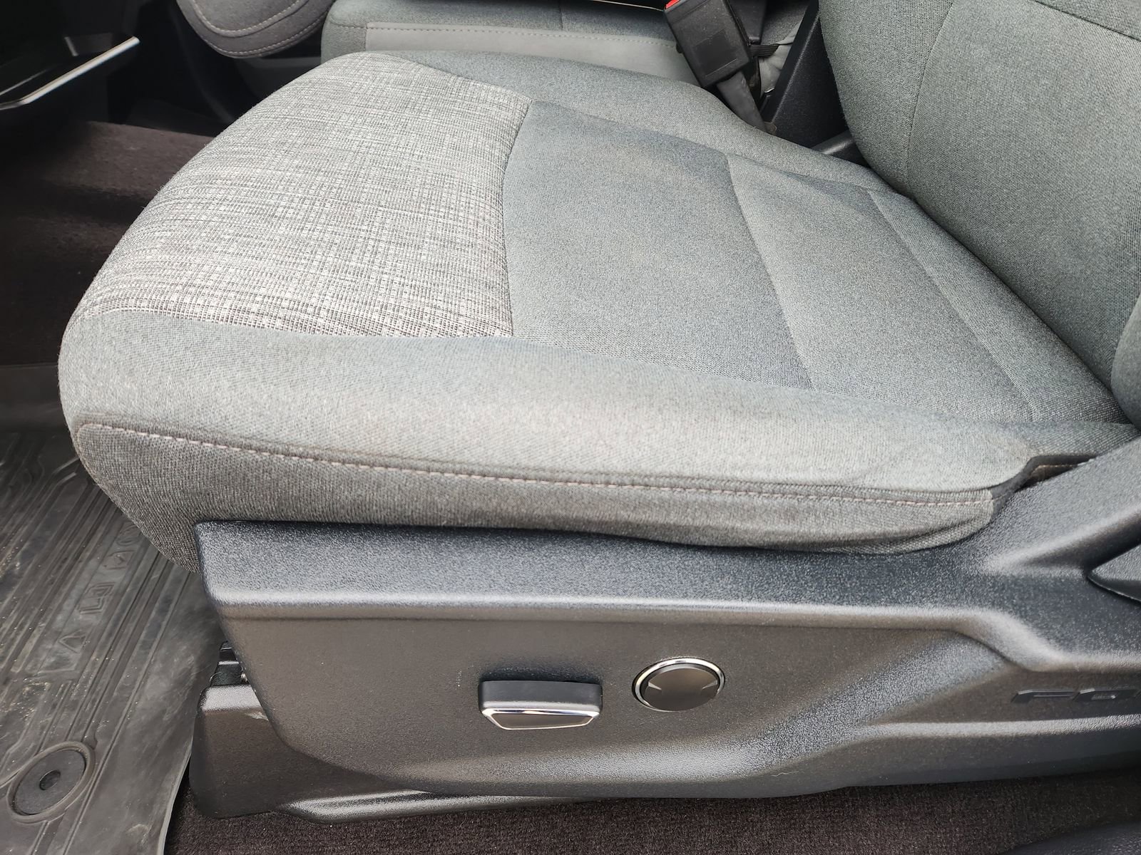 Used 2021 Ford F150 XLT w/ Equipment Group 301A Mid image 26