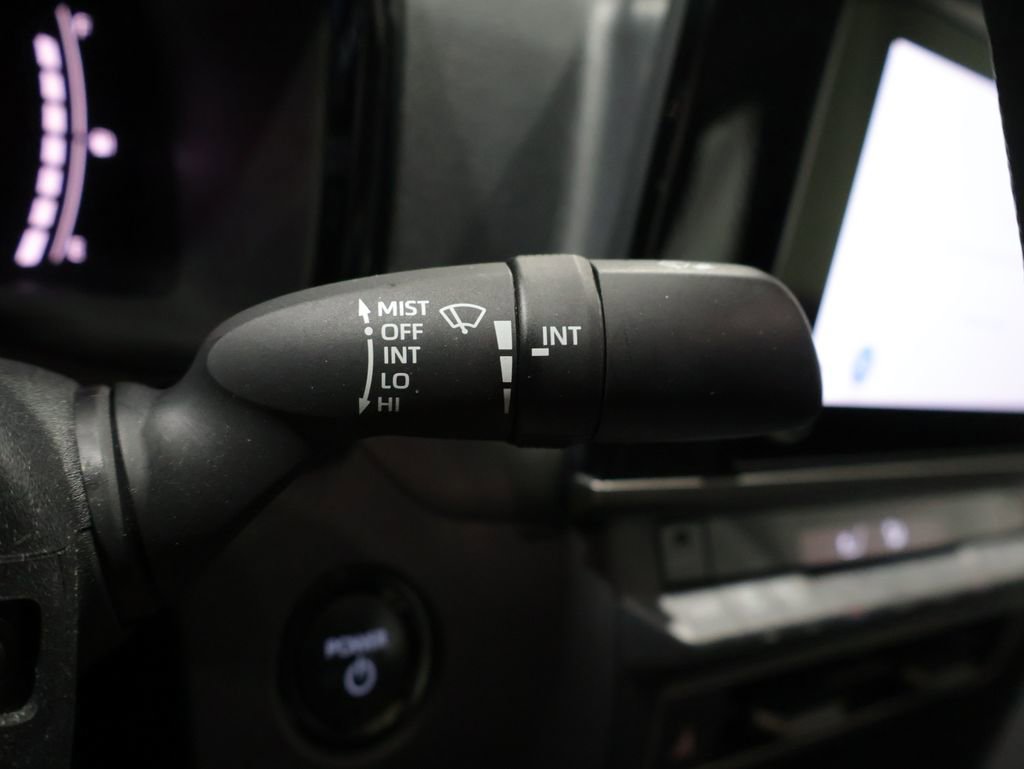 Used 2025 Toyota Camry LE image 36