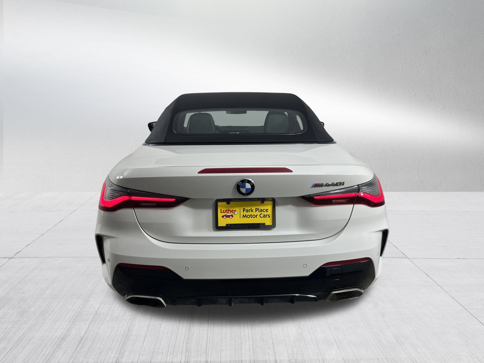 Used 2021 BMW M440i Convertible w/ Premium Package image 6