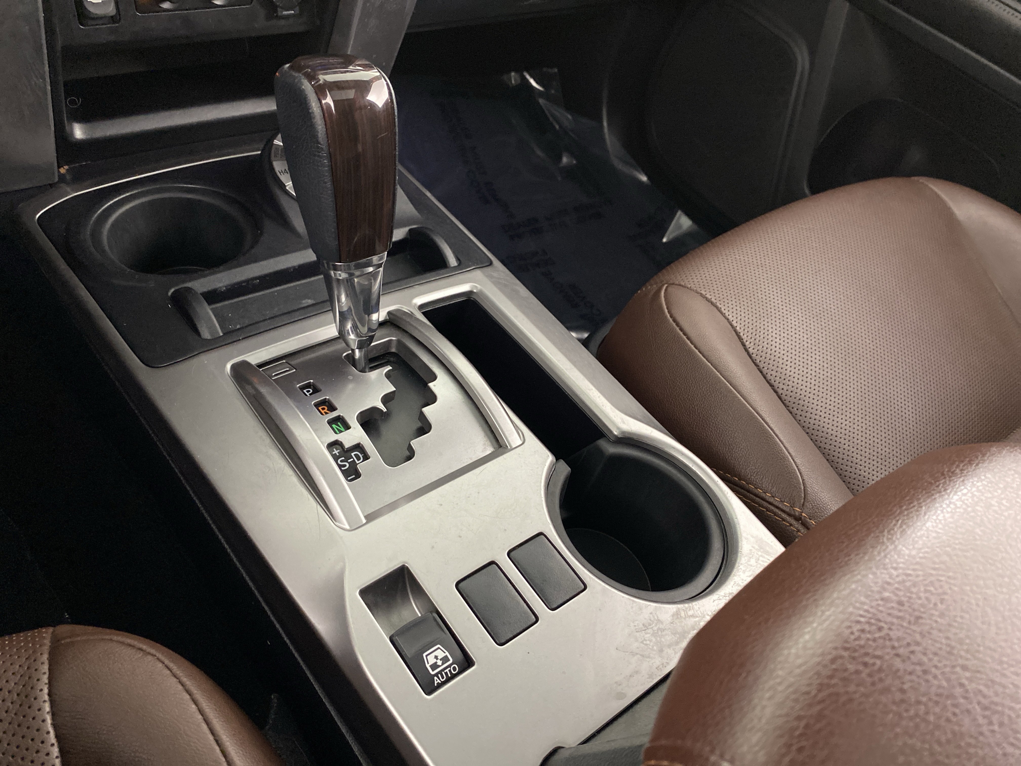 Used 2015 Toyota 4Runner SR5 image 40