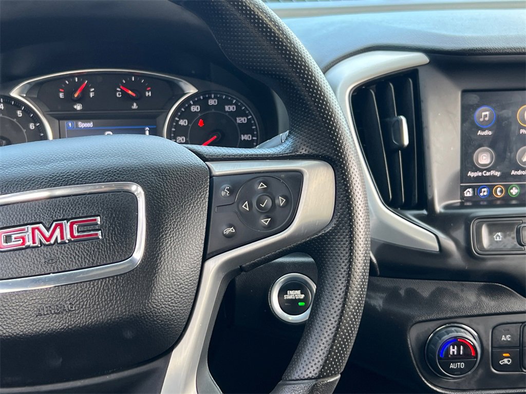 Used 2023 GMC Terrain SLE w/ Driver Convenience Package image 24