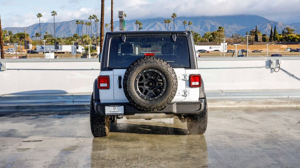 Used 2022 Jeep Wrangler Sport S image 8