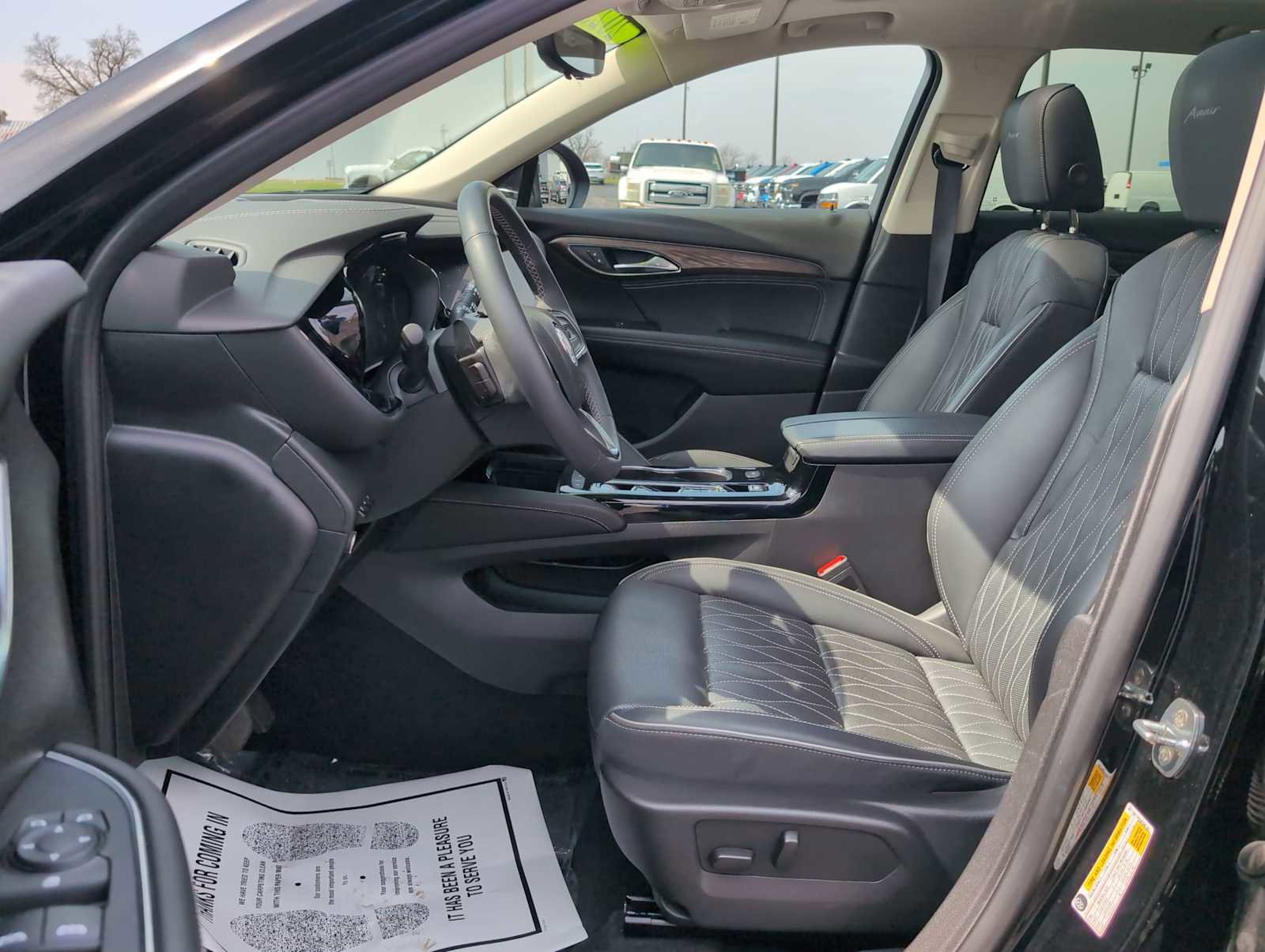 Used 2023 Buick Envision Avenir image 20