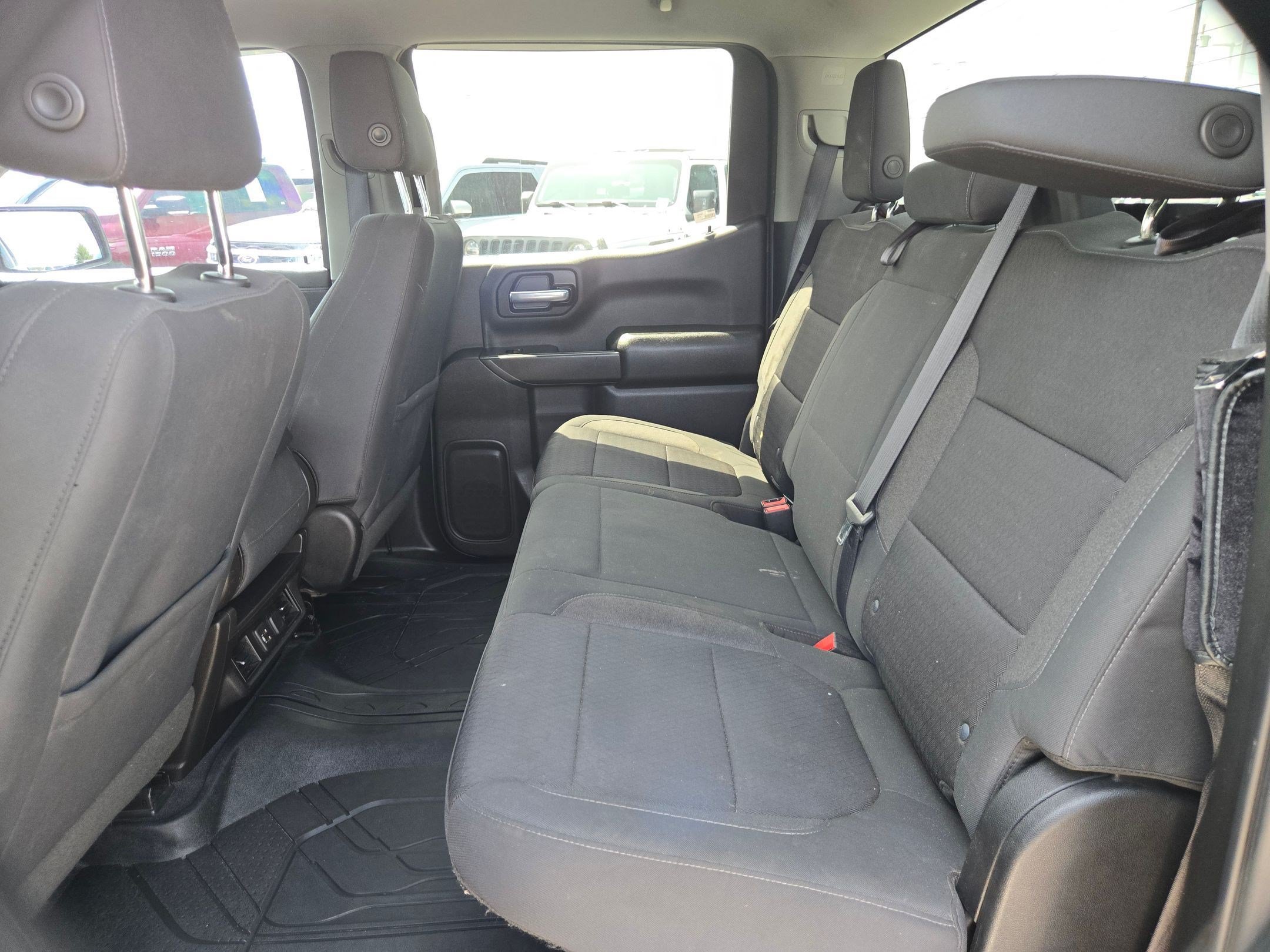 Used 2020 Chevrolet Silverado 1500 LT w/ Texas Edition RWD image 13