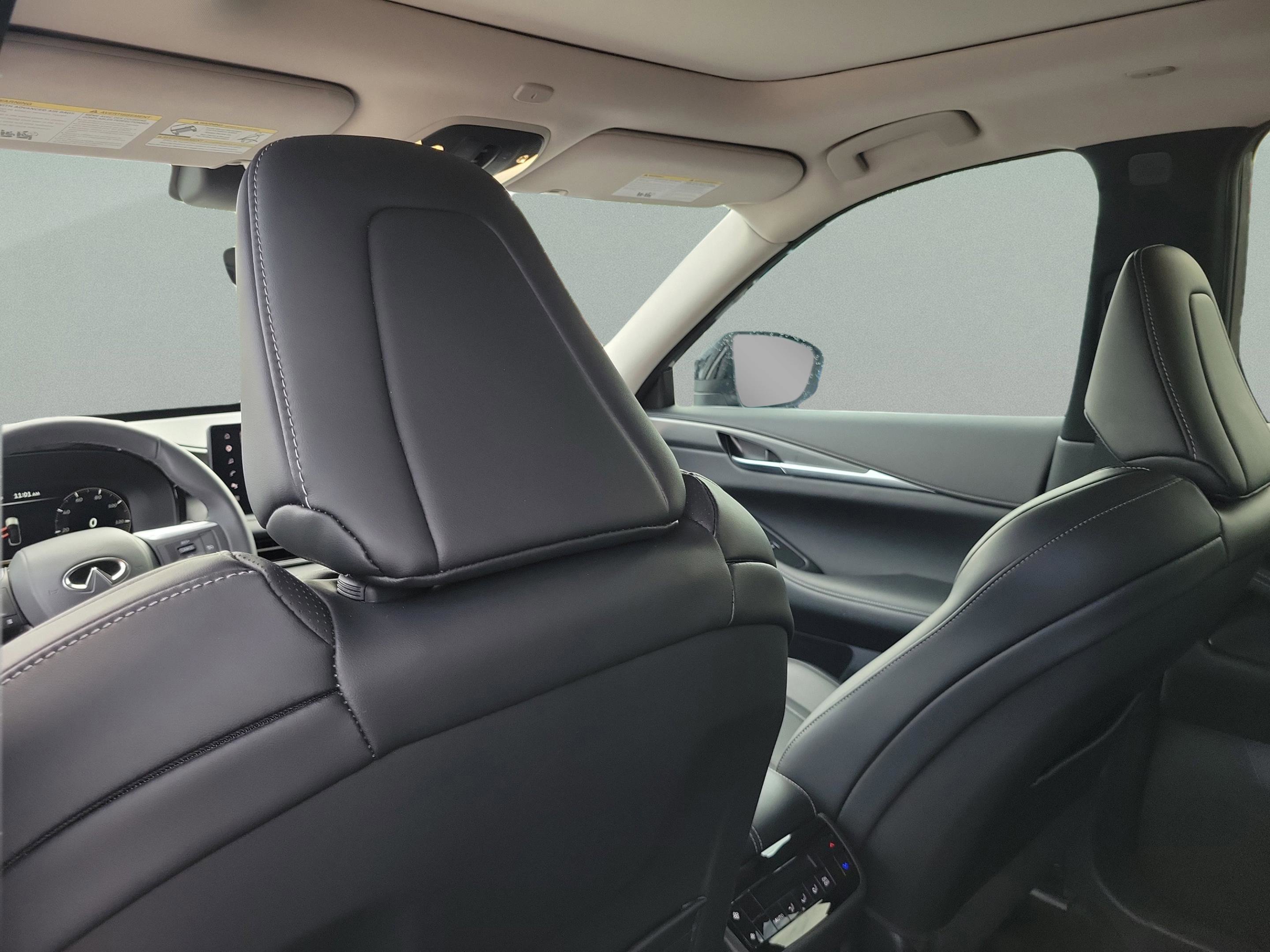 Certified 2026 INFINITI QX60 Pure image 26