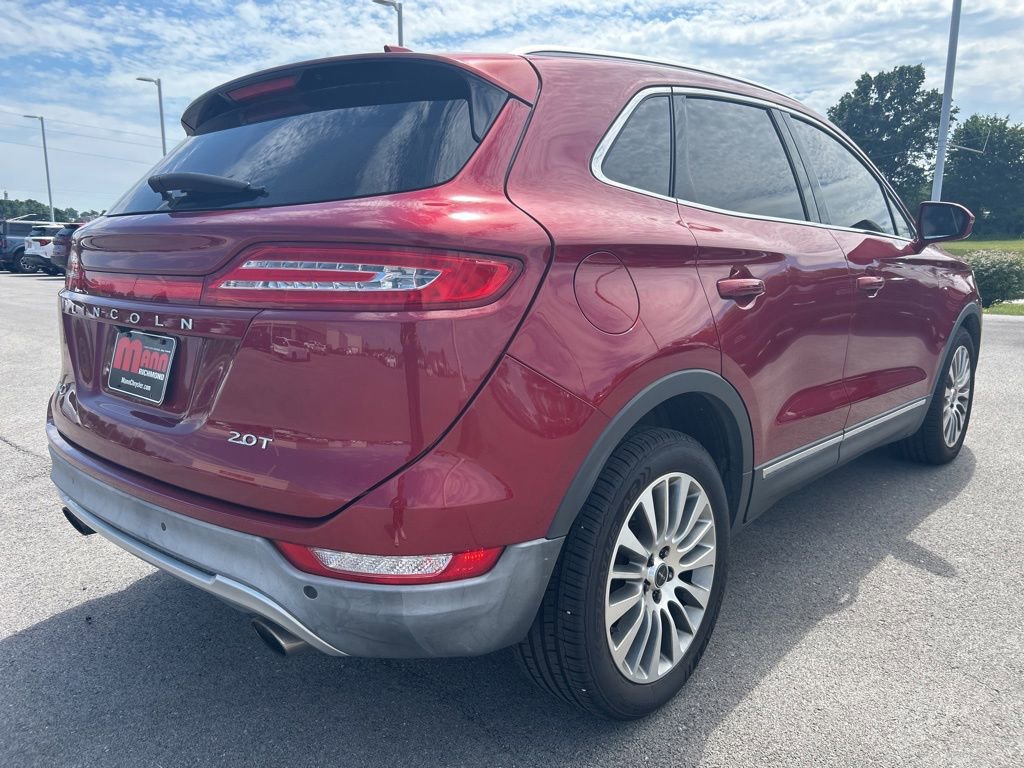 Used 2017 Lincoln MKC Reserve FWD image 3