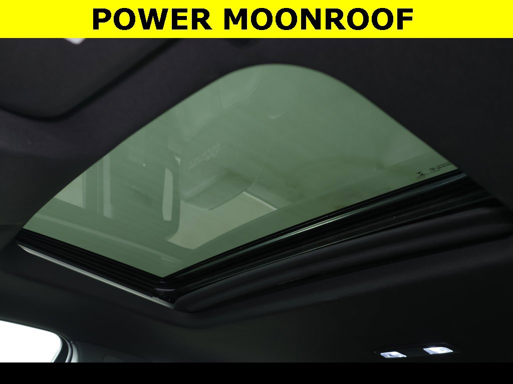 Used 2023 Chevrolet Silverado 2500 High Country w/ Z71 Off-Road Package image 3