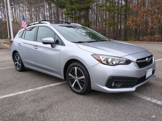 Used 2022 Subaru Impreza Premium image 2