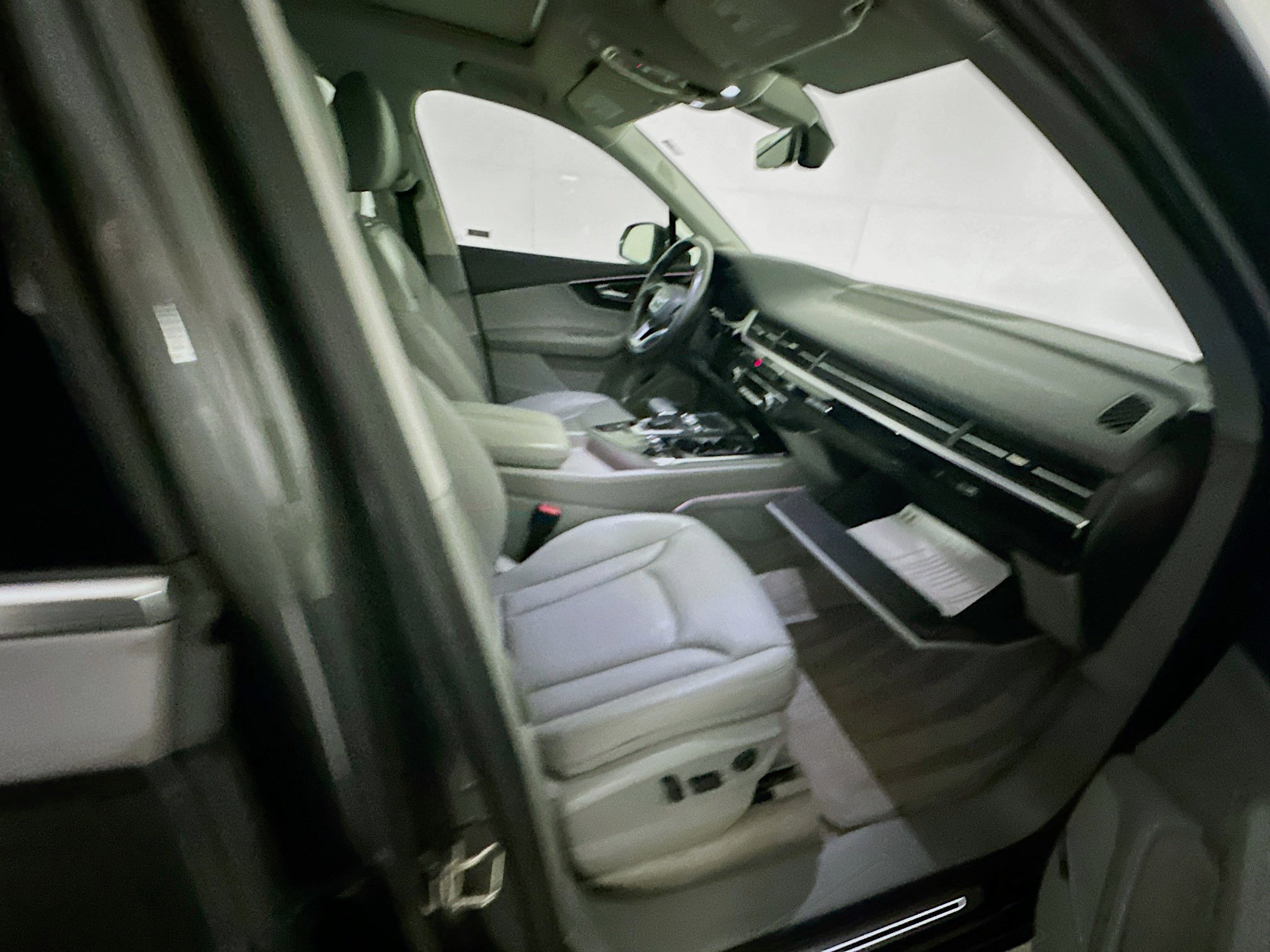 Used 2018 Audi Q7 3.0T Prestige w/ Prestige Package image 34