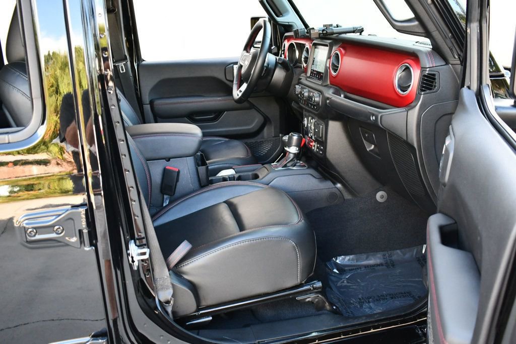 Used 2021 Jeep Gladiator Rubicon w/ Dual Top Group image 19