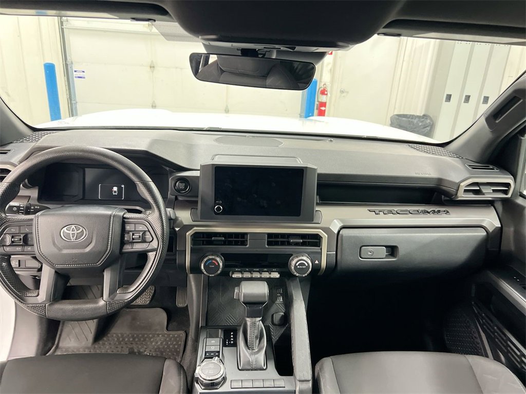 Used 2024 Toyota Tacoma SR5 image 10