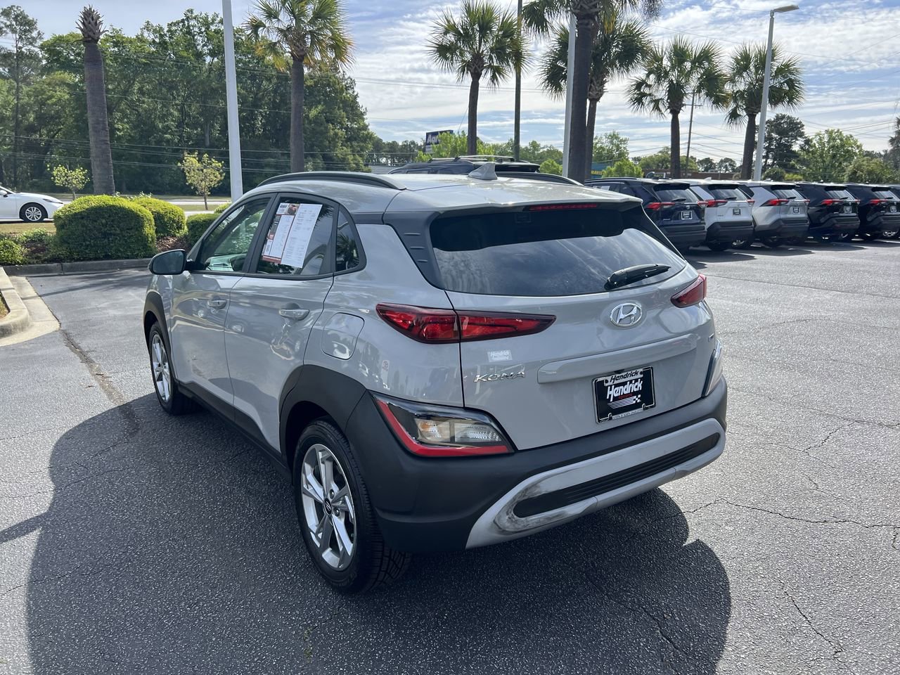 Used 2023 Hyundai Kona SEL w/ Convenience Package AWD/4WD image 8
