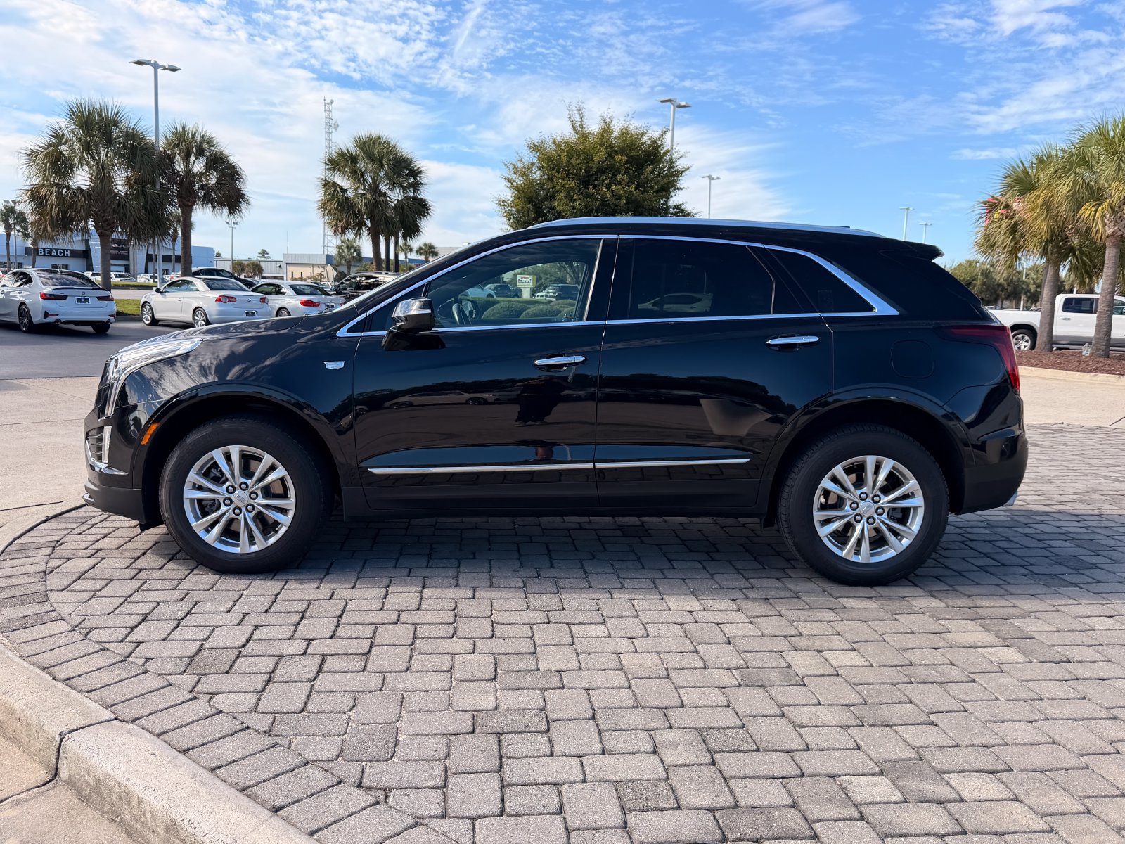 Used 2022 Cadillac XT5 Luxury AWD/4WD image 11