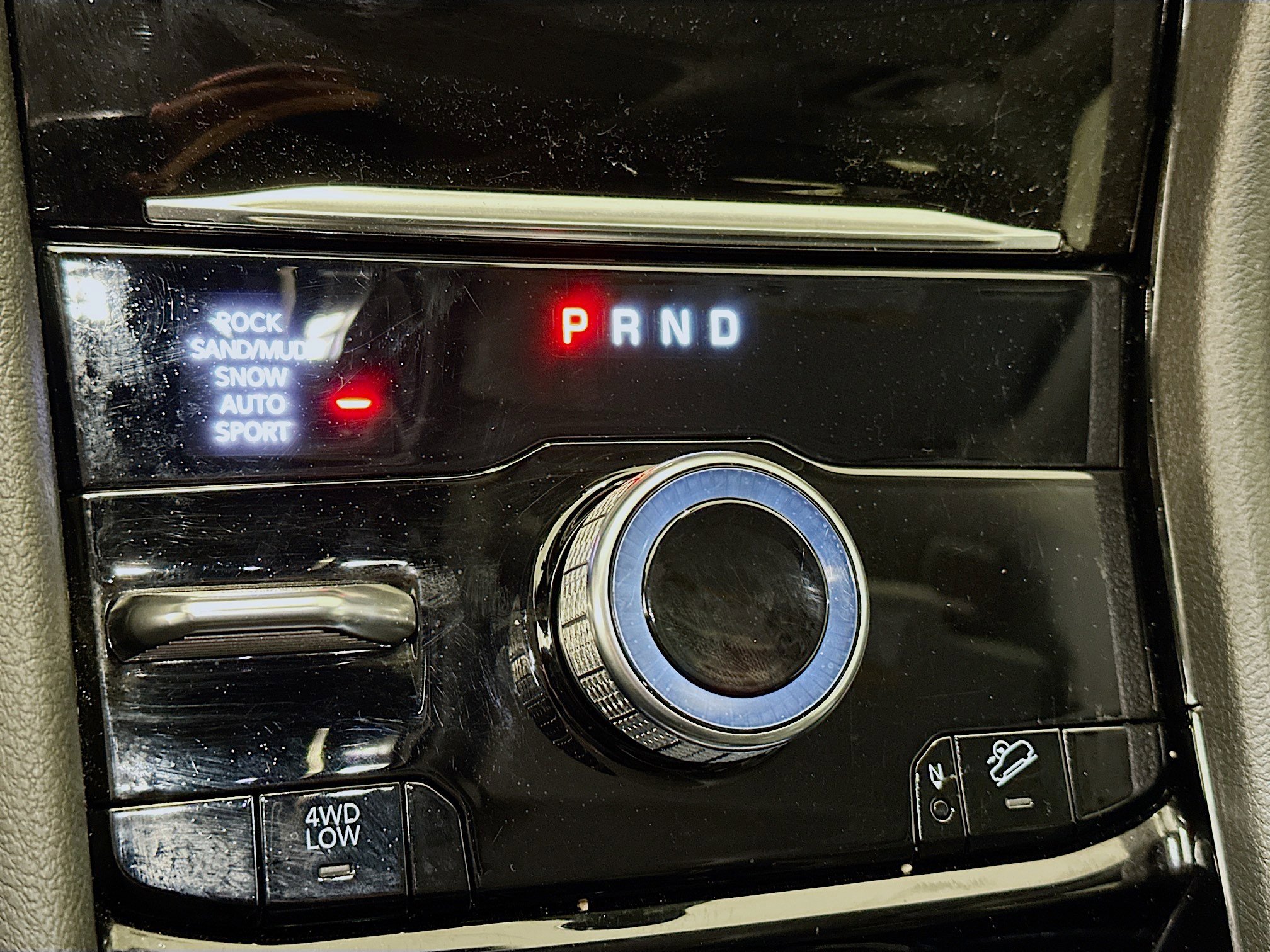 Used 2022 Jeep Grand Cherokee Limited 4xe image 25