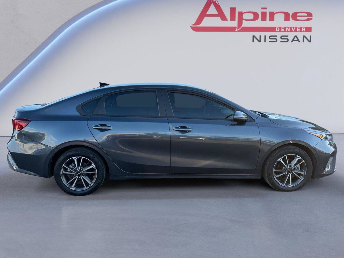 Used 2023 Kia Forte LXS FWD image 6