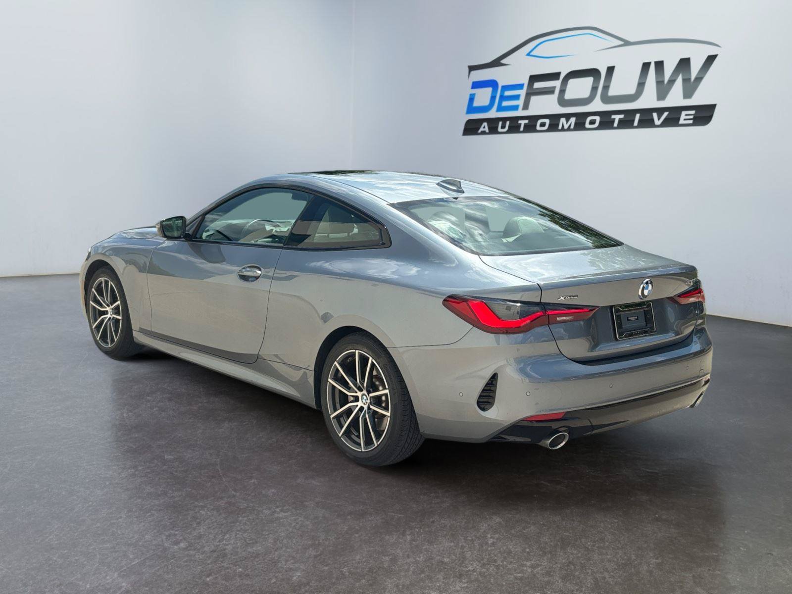 Used 2021 BMW 430i xDrive Coupe w/ Premium Package AWD/4WD image 5
