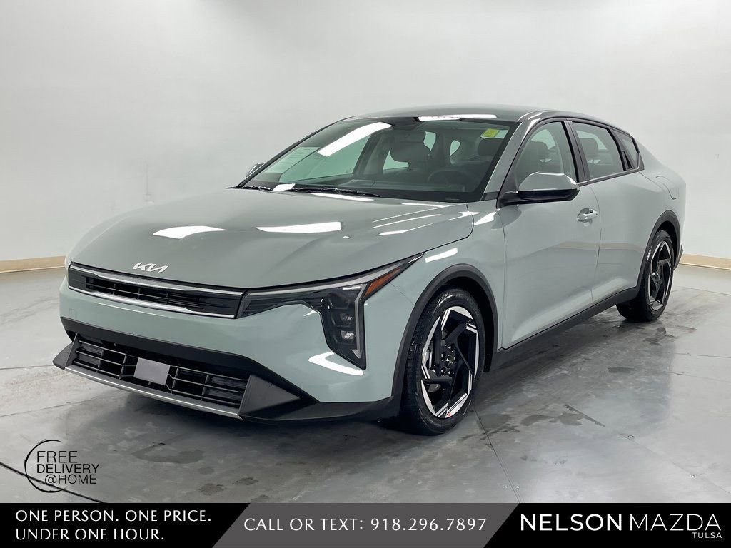 Used 2025 Kia K4 EX