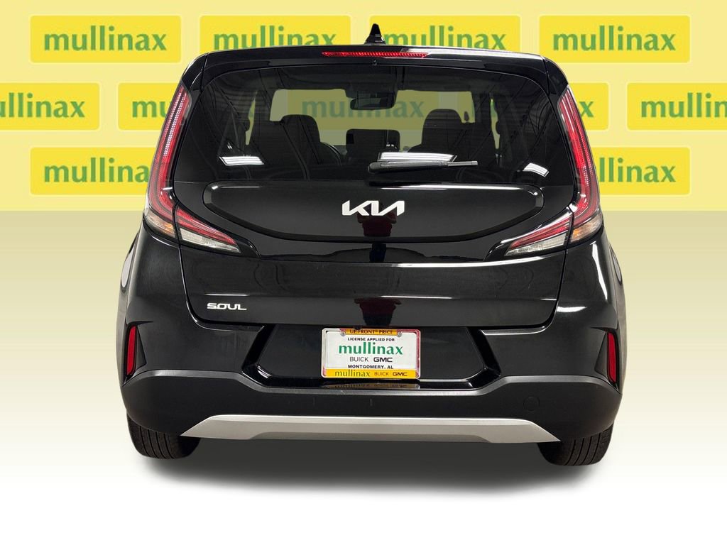 Used 2025 Kia Soul LX w/ LX Technology Package FWD image 15
